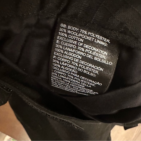 The north face BLACK SERIES POLY/WOOL
RIPSTOP PANT - Picture 5 of 10